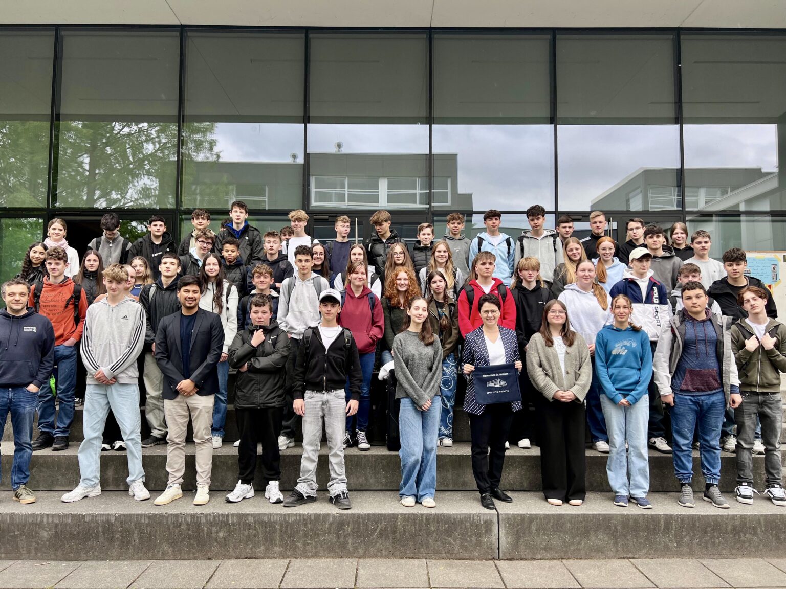 82f627a8 bba6 49fc 83f3 e45ba55b0569