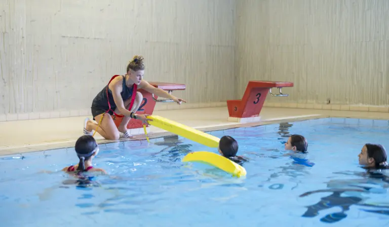 Schwimmunterricht St. Landolin