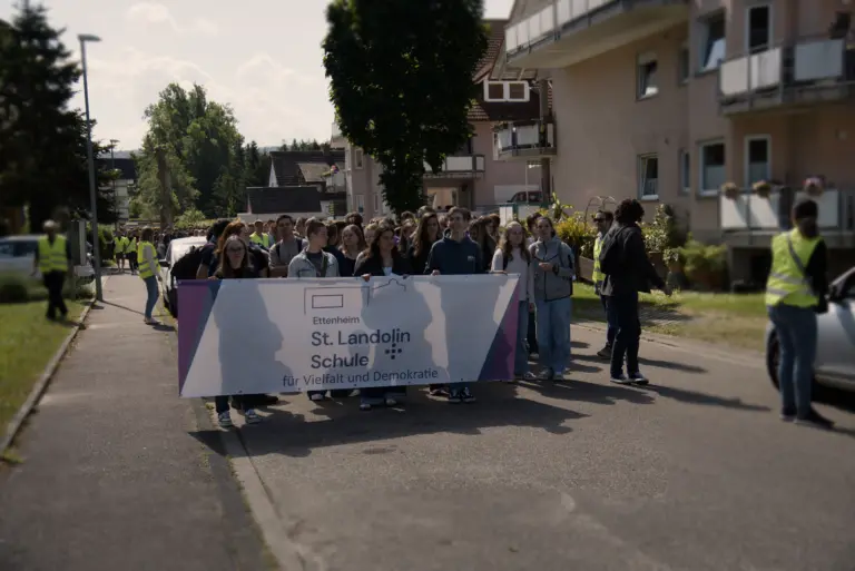 St. Landolin Kundgebung Banner